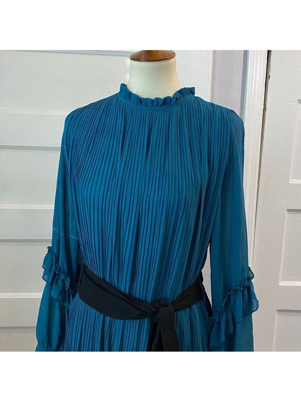 NWT Zara Teal Pleated Jumpsuit - Belted, Size L - Picture 10 of 16
